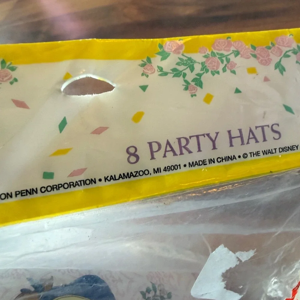 Vintage Disney Beauty and the Beast 8 Party Hats New Sealed 90s Beach Products‎